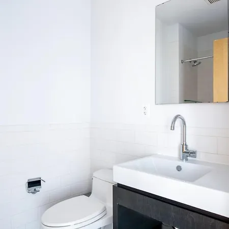 Apartment Hells Kitchen 2br W Doorman Nr Park Nyc-522 *