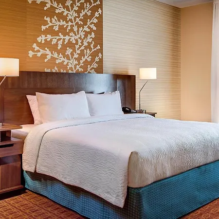 Hotel Fairfield & By Marriott Queens, Jamaica New York