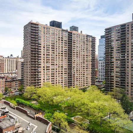Uws 1br W Gym Doorman Nr Julliard Nyc-834 Apartment *