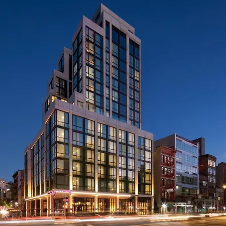 Moxy Nyc Lower East Side Hotel 3*