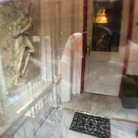 Guest house Private In Manhattan New York