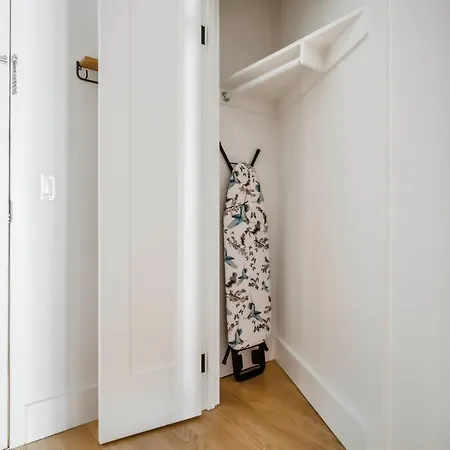 Apartment Fidi Jr 1br W Gym Lounge Nr Street Nyc-1136 New York