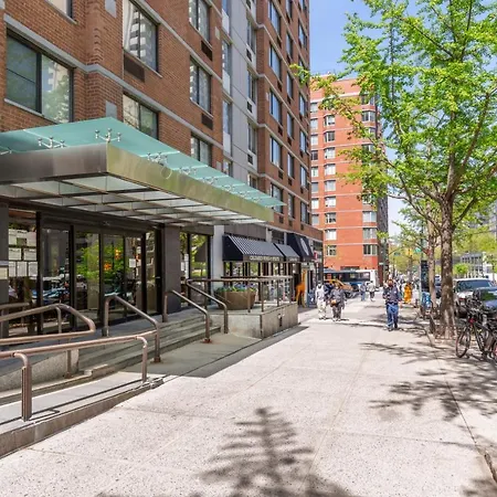 Uws 1br W Doorman Terrace Nr Park Nyc-615 *