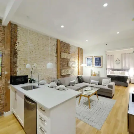 Glorious 3bd 2ba In East Side Apartment *