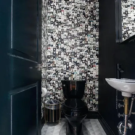 Placemakr Street New York