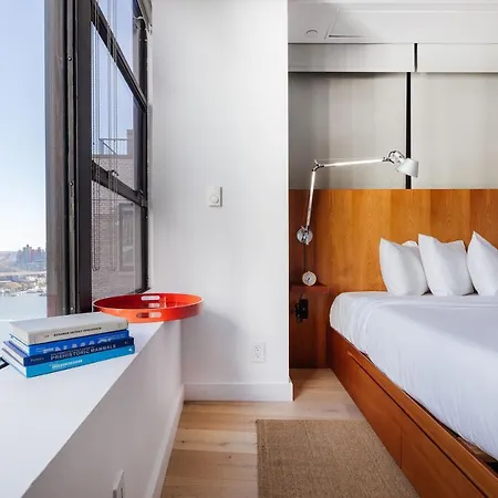 Placemakr Street 4*
