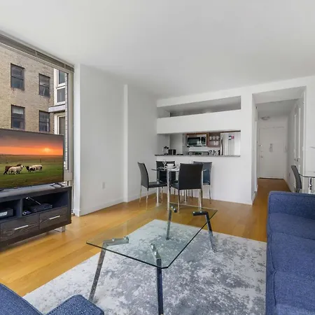 Global Luxury At The Marc Apartment New York