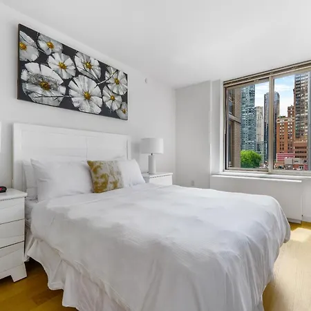 Apartment Global Luxury At The Marc New York