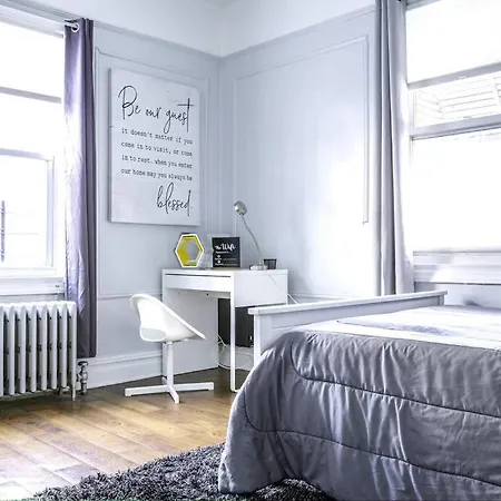 The Sweet Escape * New York