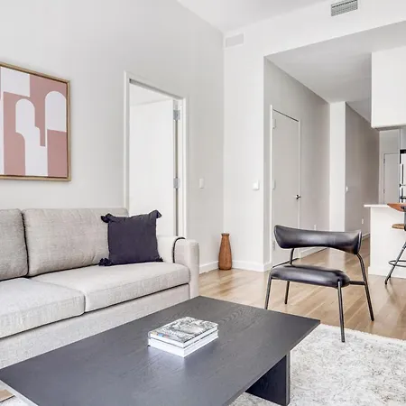 Apartment Ues 1br W Doorman Gym Nr Carl Schurz Park Nyc-642 *
