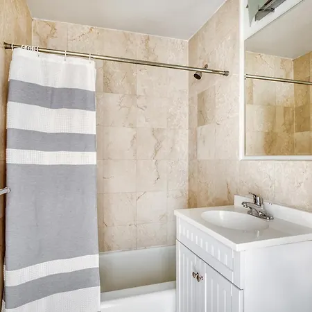 Uws 1br W Gym Walk To Park Nyc-165 * New York