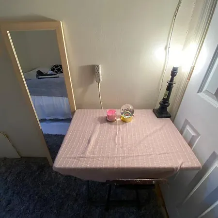 Lovely 2bd 1br Apt * New York