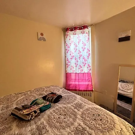 Apartment Lovely 2bd 1br Apt *
