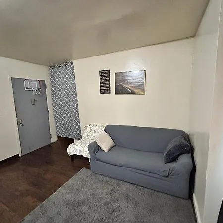 Lovely 2bd 1br Apt * New York