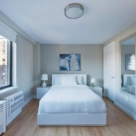 Two Bedroom Two Bathroom At Columbus Ave * New York