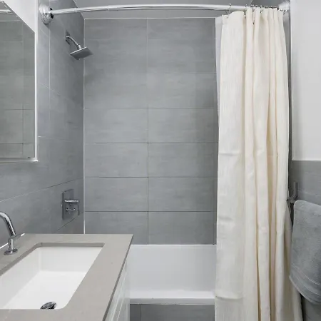 Two Bedroom Two Bathroom At Columbus Ave *