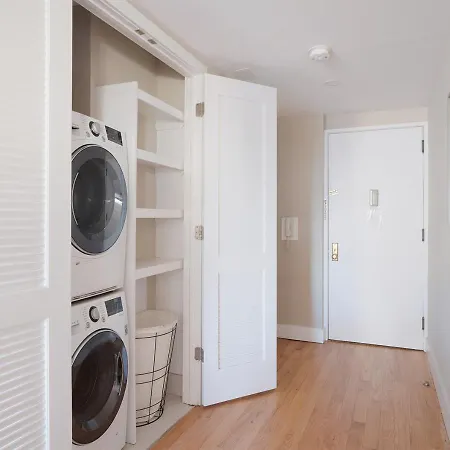 Two Bedroom Two Bathroom At Columbus Ave Apartment
