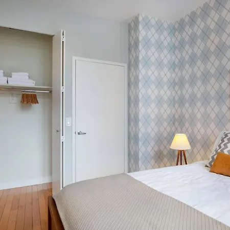 Modern Bright Times Sq 1br W Indoor Pool Nyc-8 *