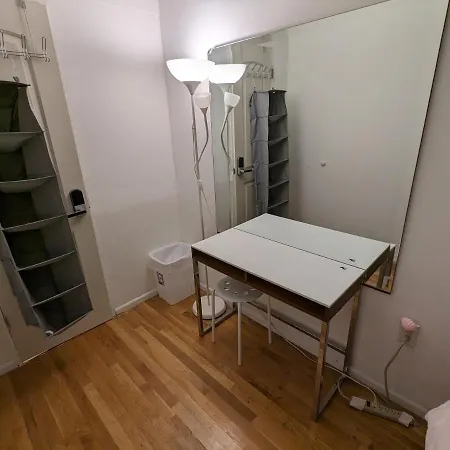 & Affordable Williamsburg Small Homestay