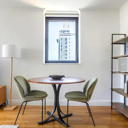 Sq 1br W Great Views Indoor Pool Nyc-29 *