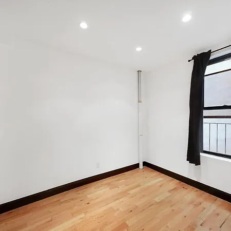 Apartment Furnished 717 East Village New York