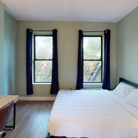 Apartment Furnished 566 East Village