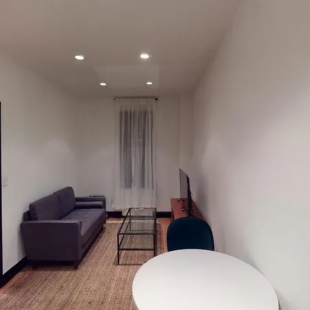Apartment Furnished 717 East Village