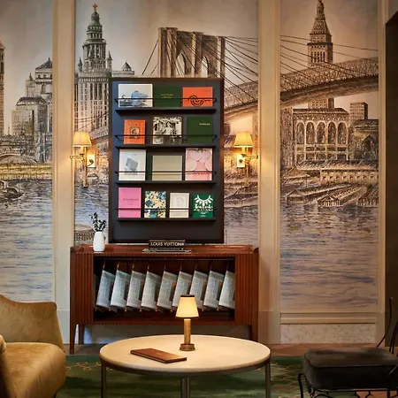 The Street Hotel