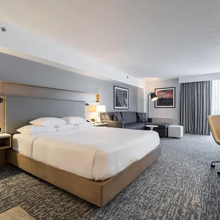 Doubletree By Hilton Jfk Airport Hotel
