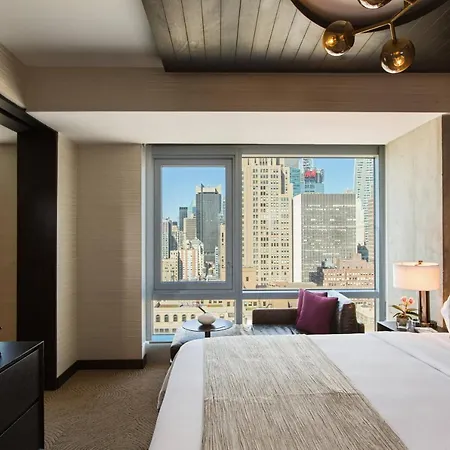 Hotel Renaissance Midtown
