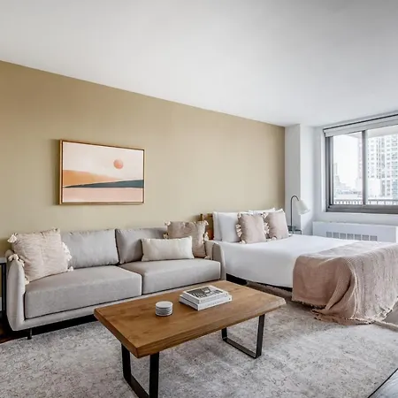 Apartment Ues W Balcony Gym Doorman Nyc-89