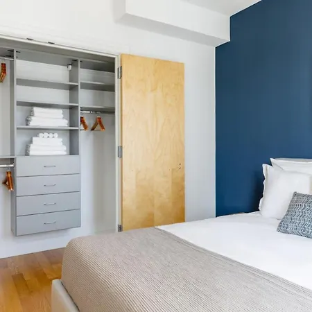 Hells Kitchen 1br W Pool Dm Nr Pk Nyc-407