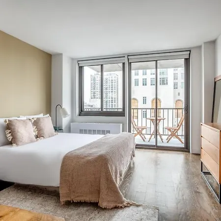Ues W Balcony Gym Doorman Nyc-89 Apartment *