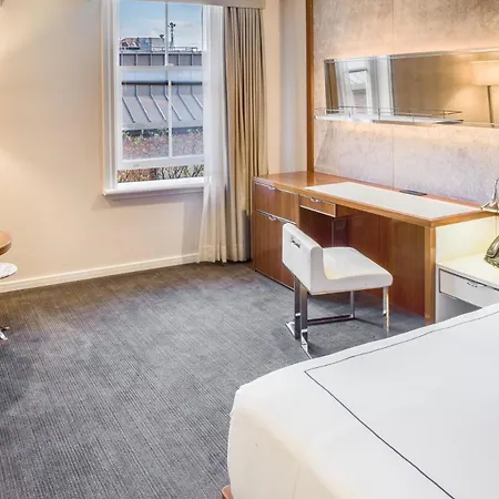 33 Hotel, City, Seaport Hotel