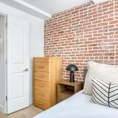 Chelsea 2br W Elevator Wd Nr Mad Sq Park Nyc-617 New York