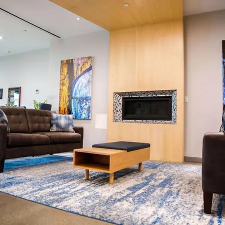 Wingate By Wyndham Bronx Haven Park Hotel