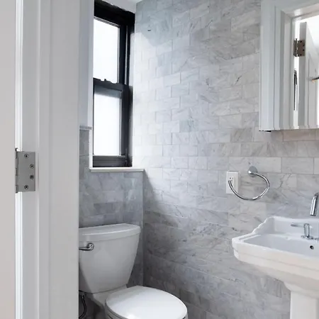 Midtown East 2br W Gym Wd Nr Grand Nyc-1146 *