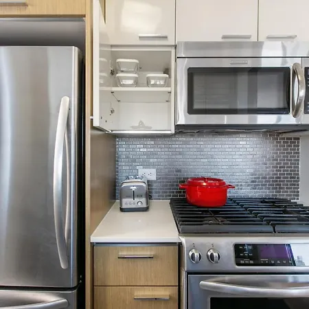 Tribeca 2br W Pool Bike Gym Nr Wtc Nyc-400 Apartment