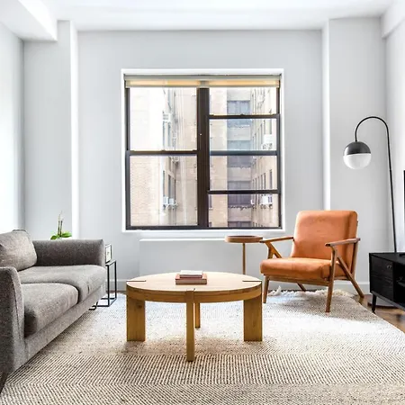 Uws 1br W Doorman Elevator Nr Park Nyc-416 *