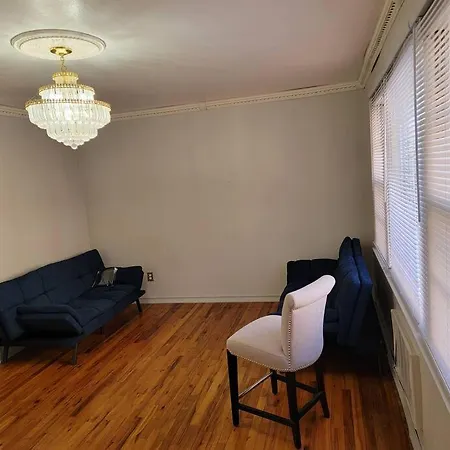 Apartment Private Near Ferry And Park New York