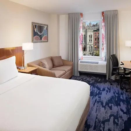 Hotel Fairfield & Manhattan/downtown East New York