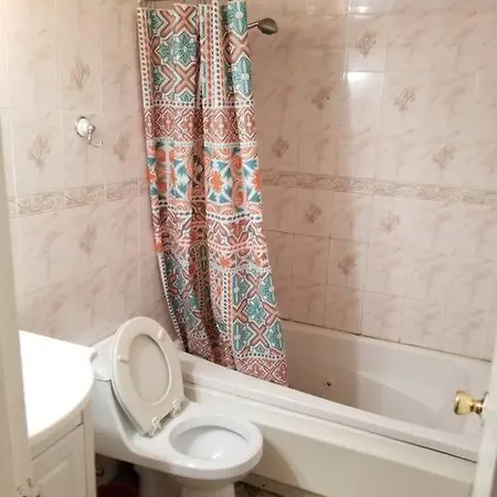 Private Near Ferry And Park * New York