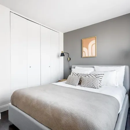 Ues 1br W Gym Doorman Stunning Roof Nyc-505 Apartment *