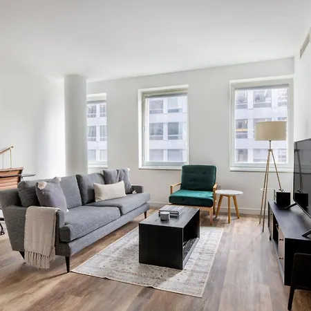 Midtown 1br W Doorman Gym Wd Nr Rock Center Nyc-1130 New York