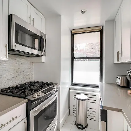 Sophisticated 3bd 2ba In Nyc New York
