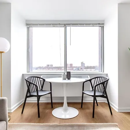 Uws 1br W Doorman Elevator Gym Nr Columbus Cir Nyc-584