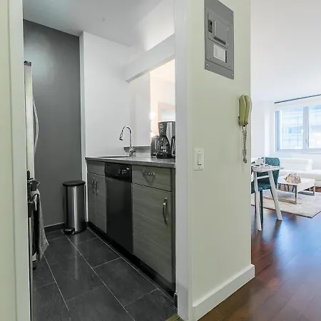 One Bed One Bath At Midtown East