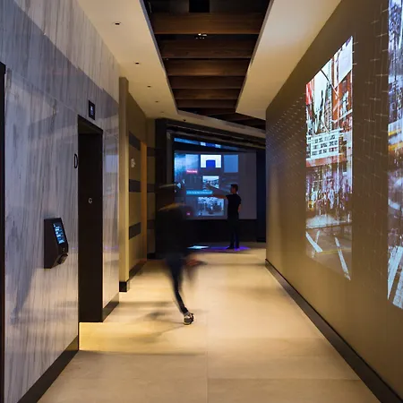 Renaissance Midtown Hotel New York