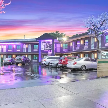 Opus Bronx Near Bay Plaza Mall New York
