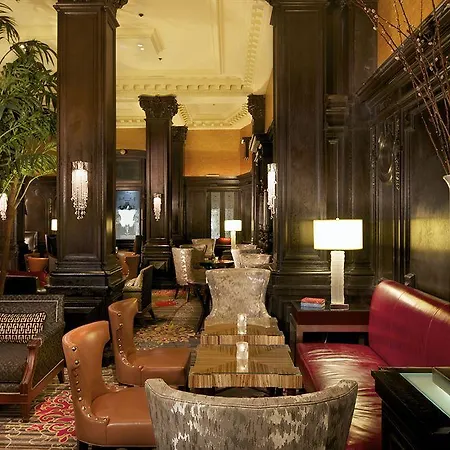 The Algonquin Times Square, Autograph Collection Hotel 4*